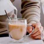 Staklena šolja za kafu