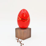 Skulptura RED EGG with GOLD
