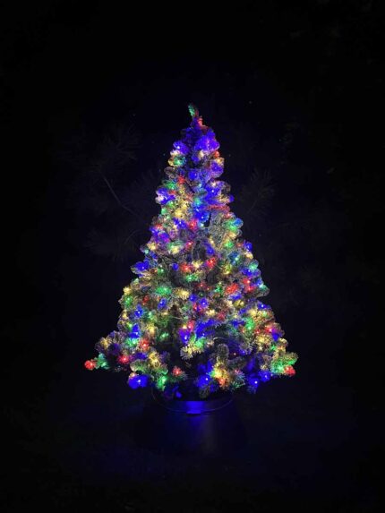 Novogodišnja jelka CANDY SNOWY IMPERIAL PINE sa rasvetom
