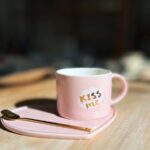 Šolja za kafu KISS ME